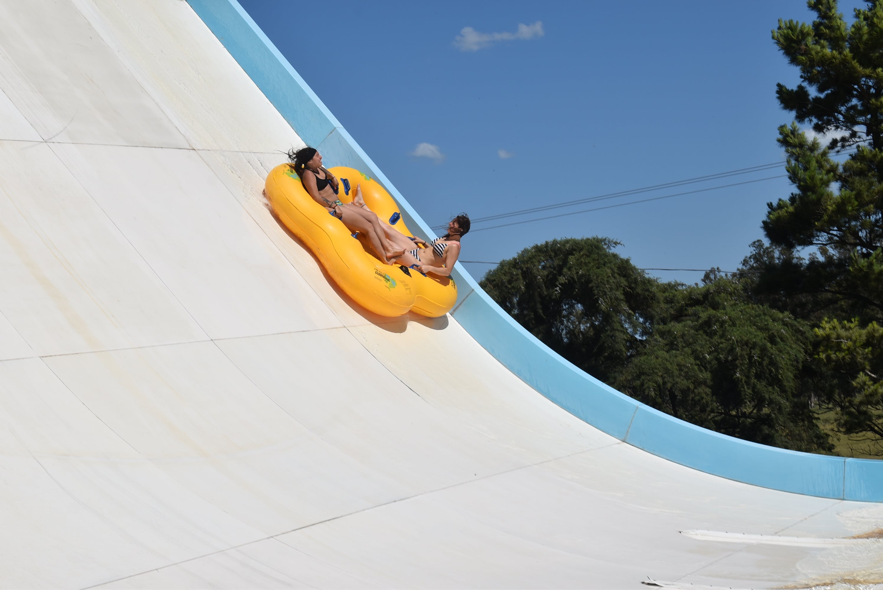 ATRACCIONES - Media 2